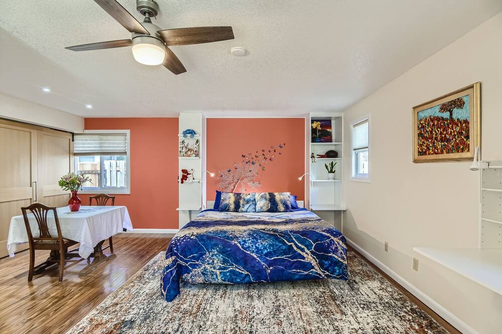 Photo of Others in Hazelwood