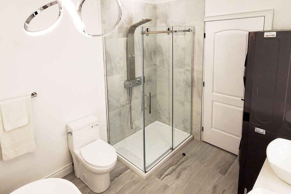 Photo of Bathroom in Paris