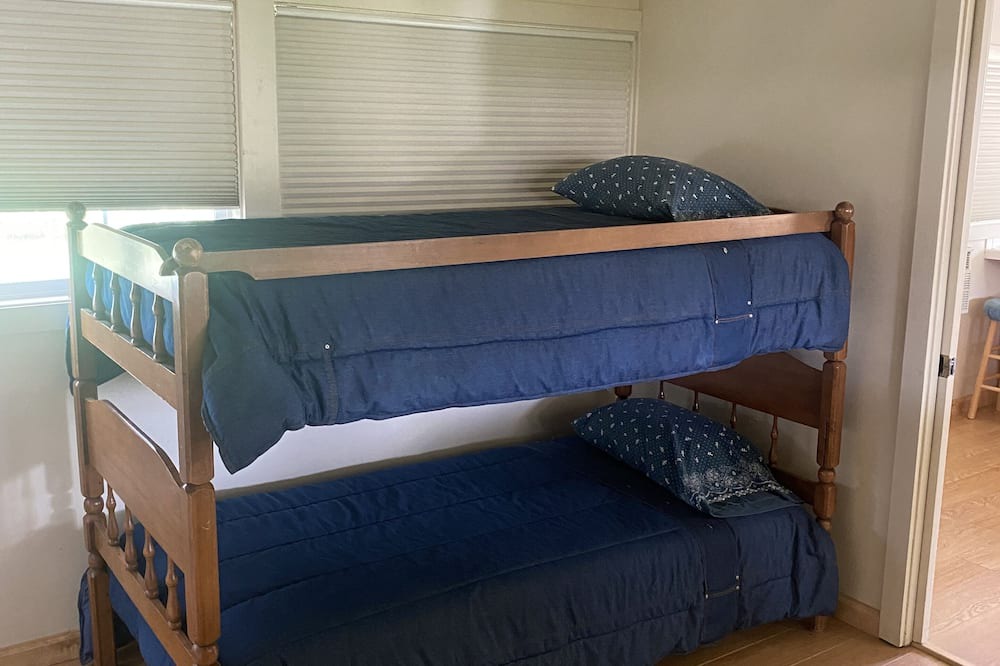 Photo of Bedroom in Greenfield