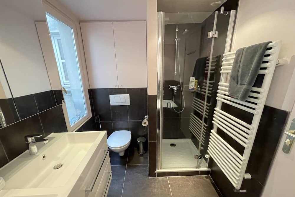 Photo of Bathroom in 4th Arrondissement
