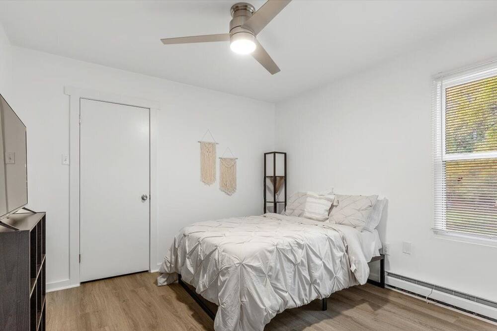 Photo of Bedroom in North Chesterfield