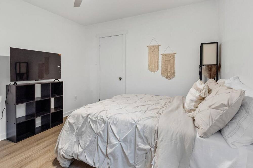 Photo of Bedroom in North Chesterfield