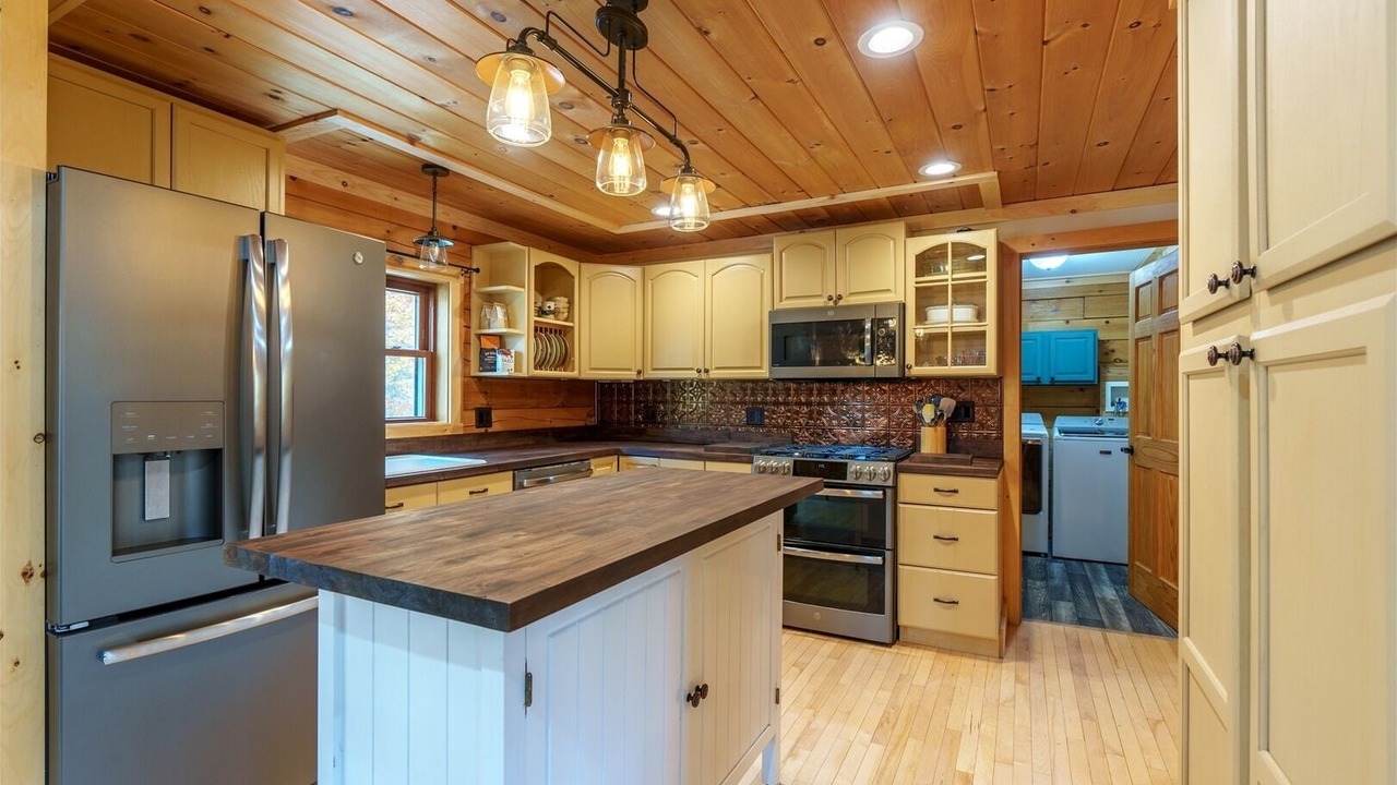 Photo of Kitchen in Upper Jay
