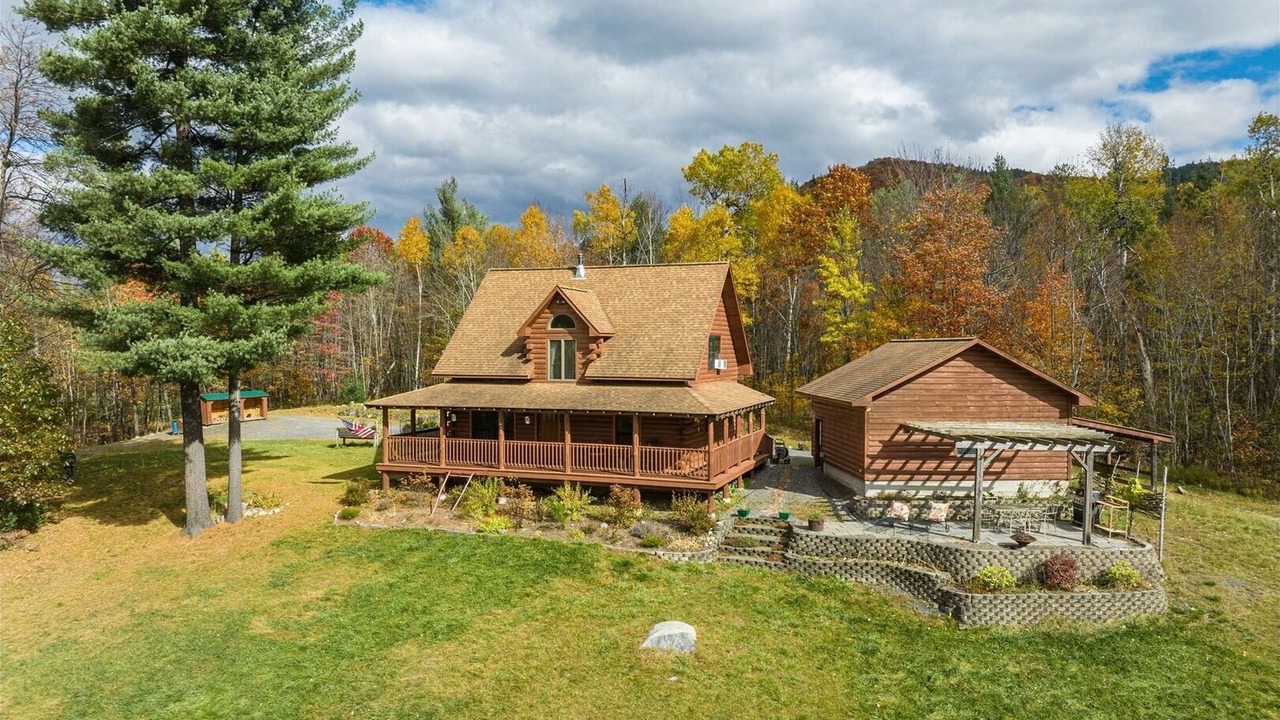 Photo of Outdoor in Upper Jay