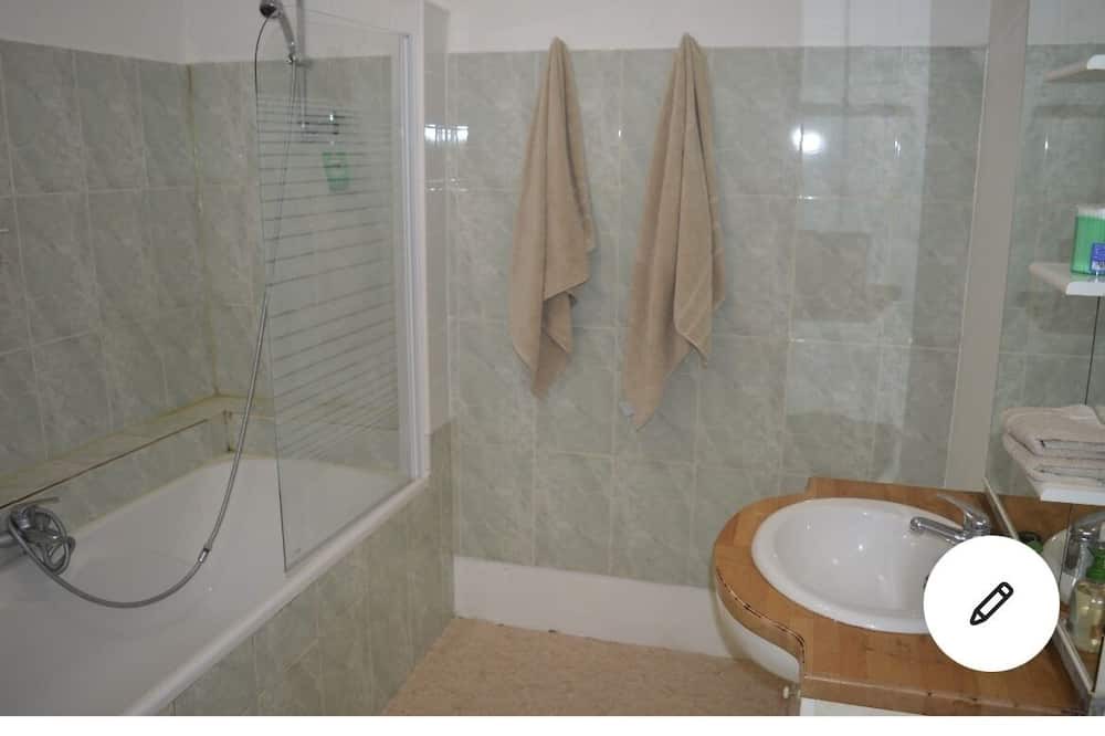 Photo of Bathroom in Puivert