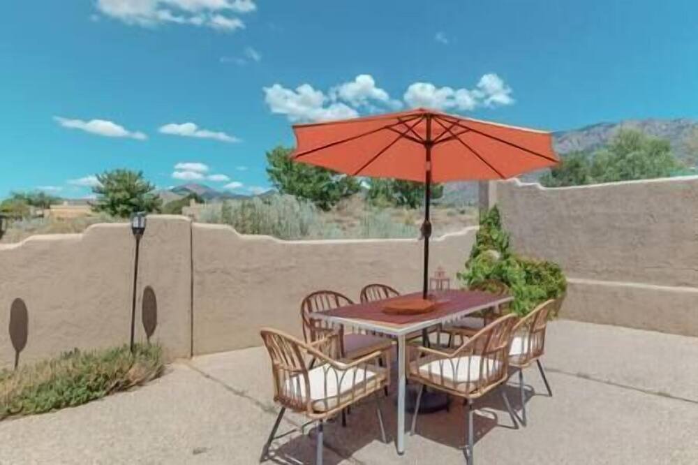 Photo of Outdoor in Sandia Heights South