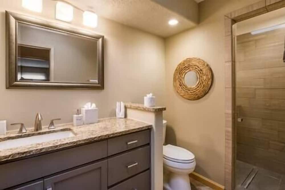 Photo of Bathroom in Sandia Heights South