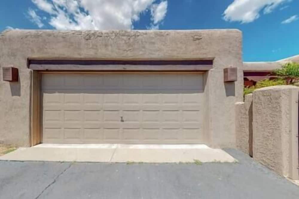 Photo of Outdoor in Sandia Heights South
