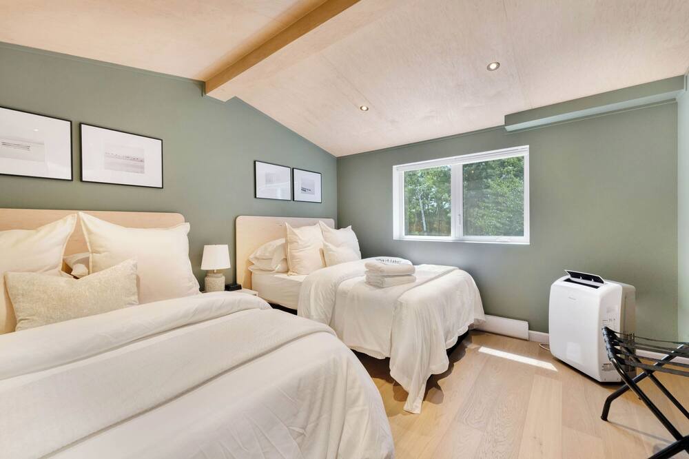 Photo of Bedroom in Amherst