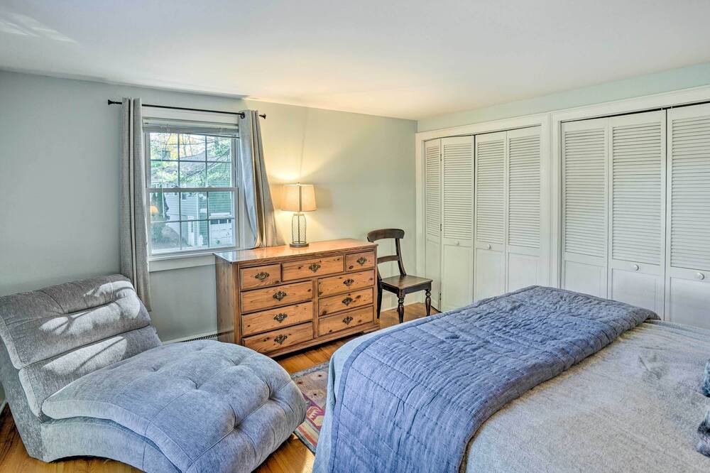 Photo of Bedroom in Lenox