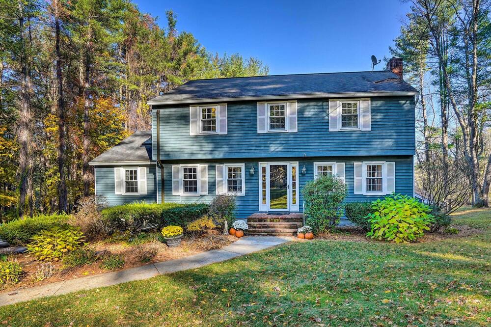 Photo of Outdoor in Lenox