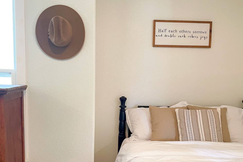 Photo of Bedroom in Bertram