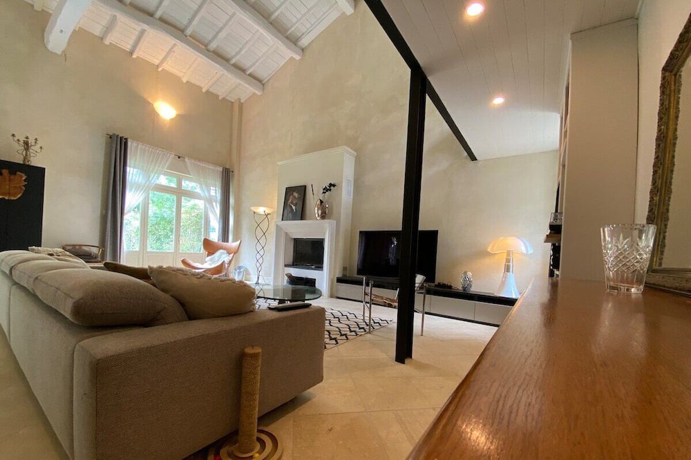 Photo of Others in Saint-Michel-de-Lanes