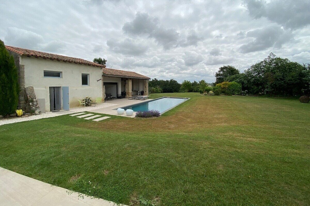 Photo of Others in Saint-Michel-de-Lanes