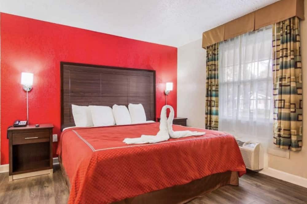 Photo of Bedroom in Keene