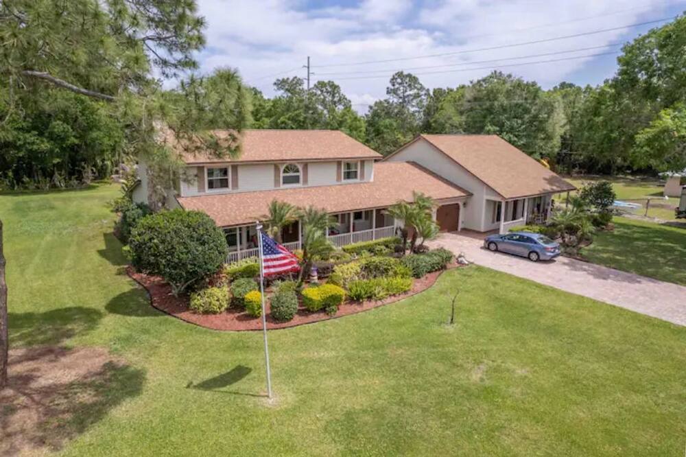 Photo of Outdoor in Westchase