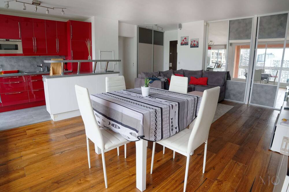 Photo of Kitchen in Puteaux