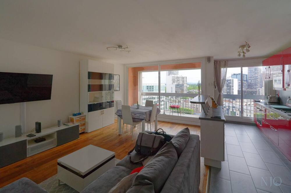 Photo of Others in Puteaux