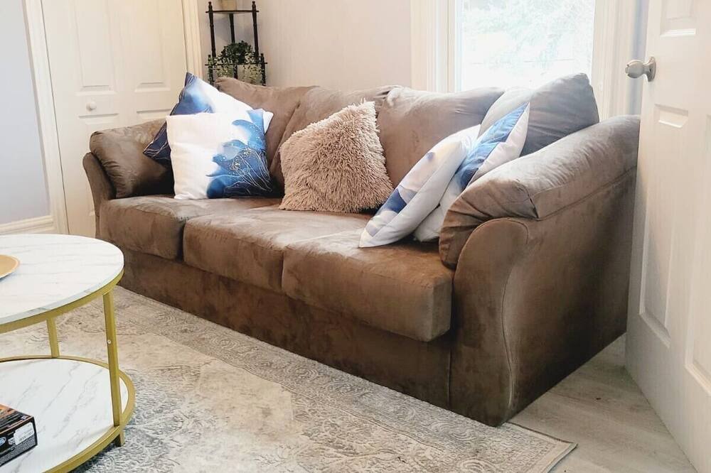 Photo of Livingroom in Winona