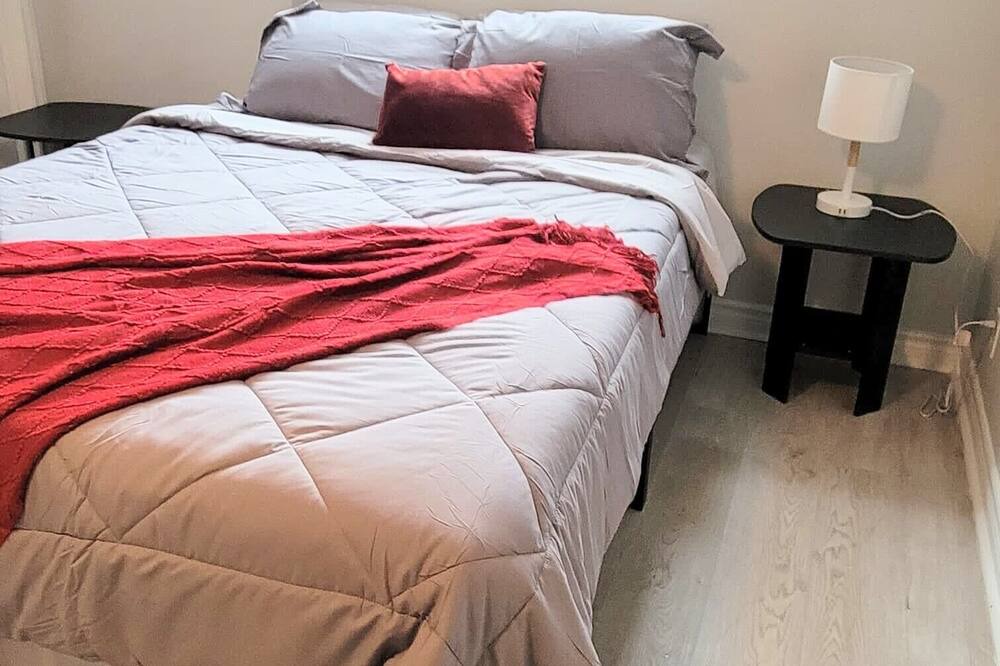 Photo of Bedroom in Winona