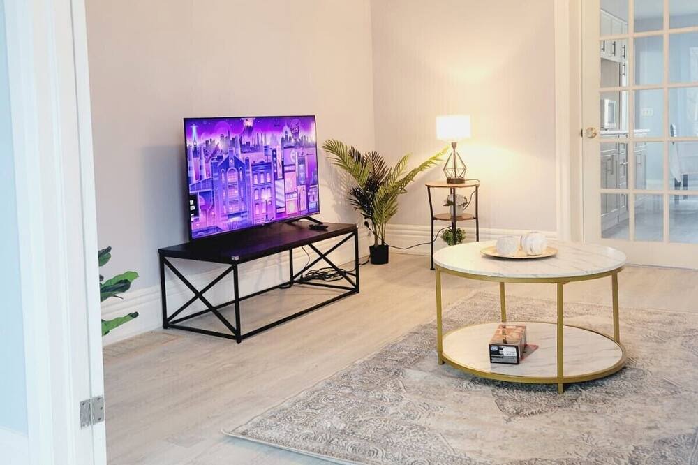 Photo of Livingroom in Winona