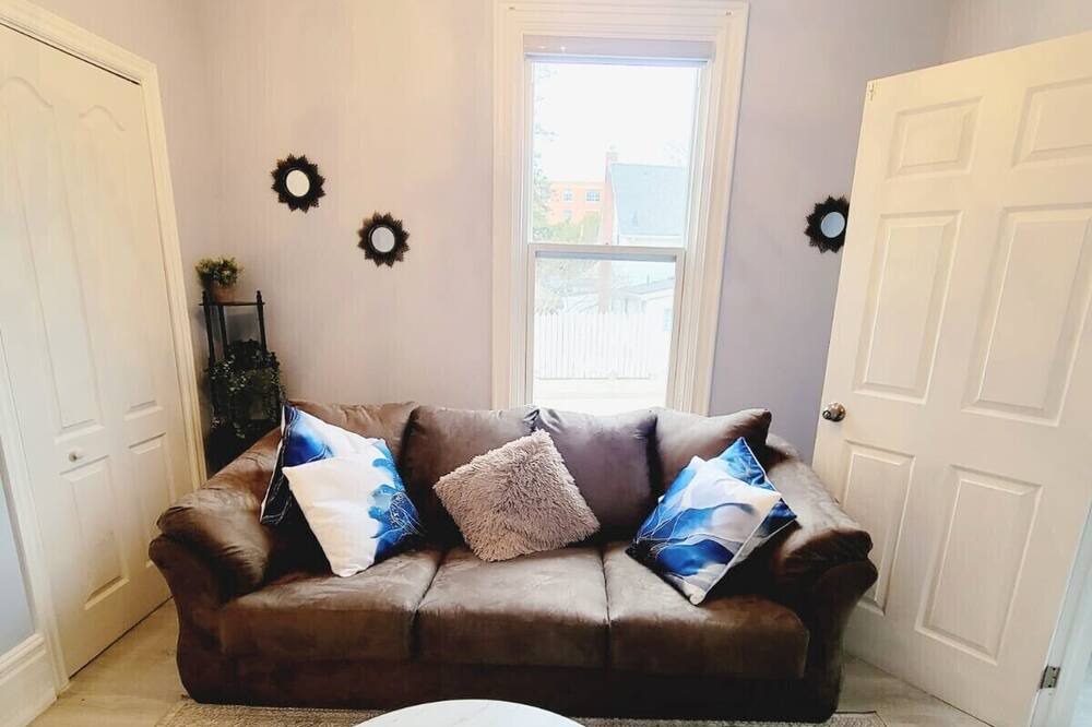 Photo of Livingroom in Winona