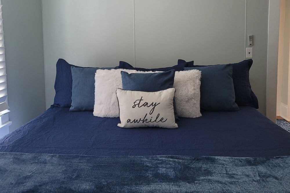 Photo of Others in Murray Hill