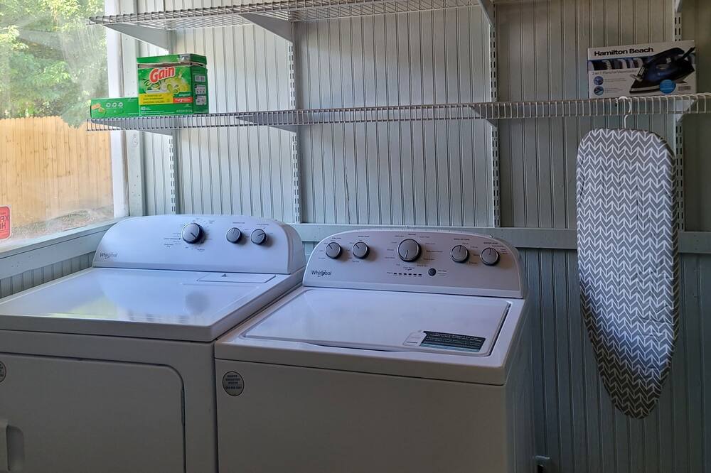 Photo of Others in Murray Hill