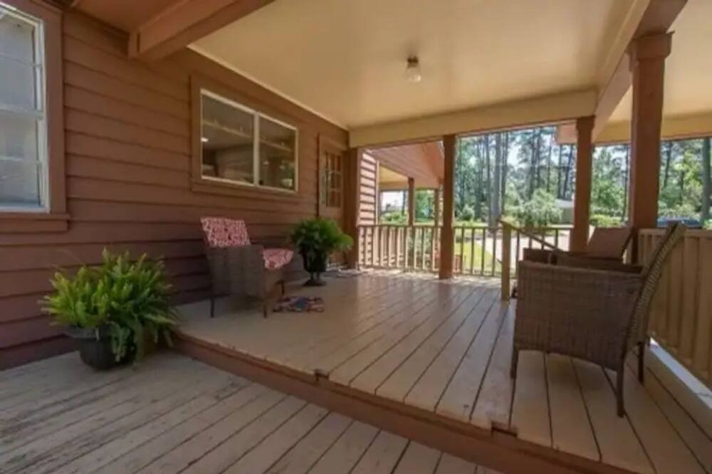 Photo of Patio Balcony in Pineville
