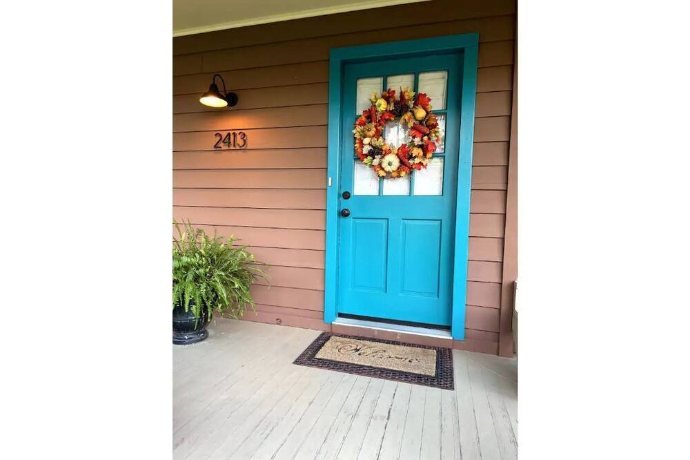 Photo of Outdoor in Pineville