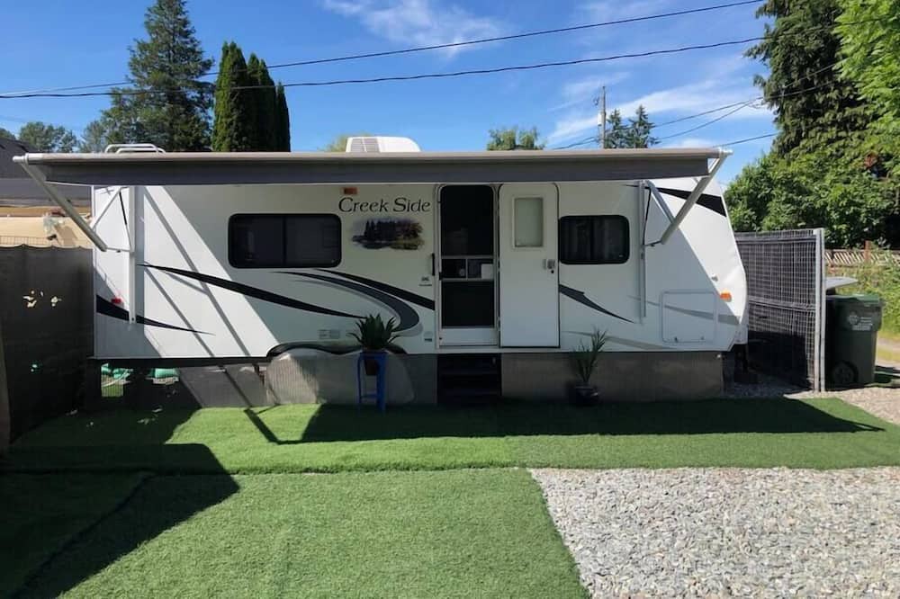 Photo of Others in Sumner