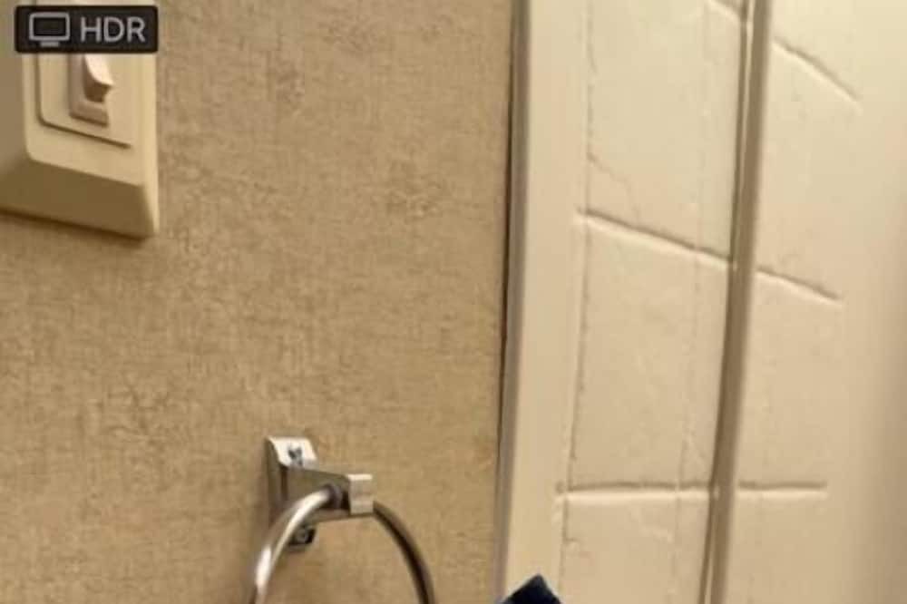 Photo of Others in Sumner