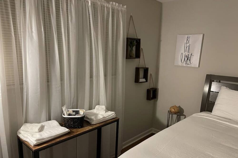 Photo of Bedroom in Florissant