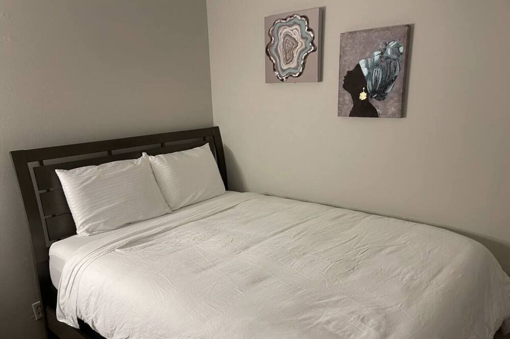 Photo of Bedroom in Florissant
