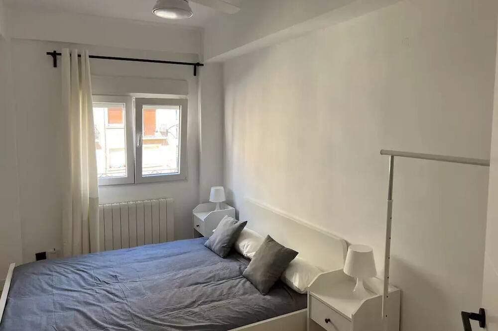 Photo of Bedroom in Romareda