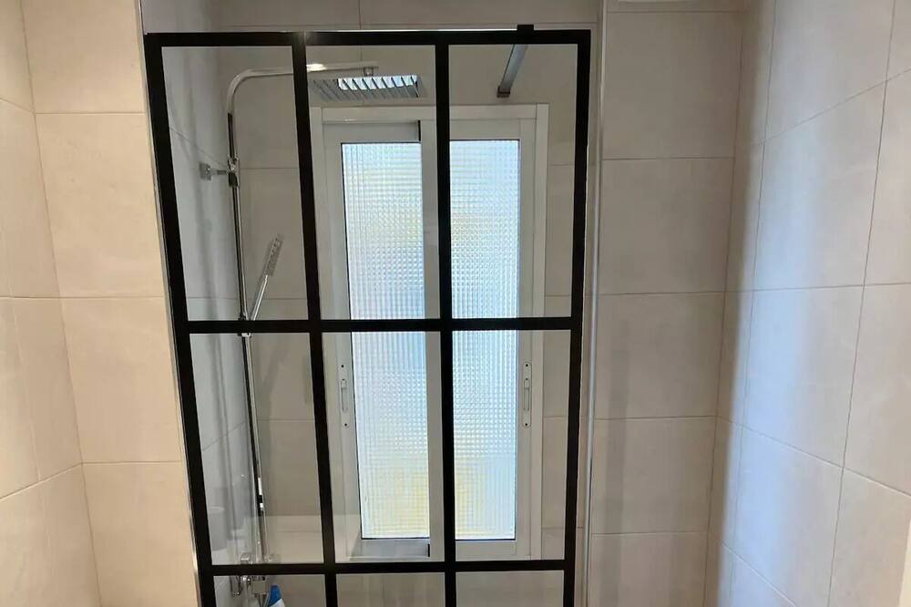 Photo of Bathroom in Romareda