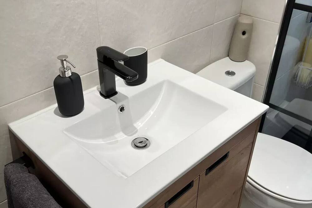 Photo of Bathroom in Romareda