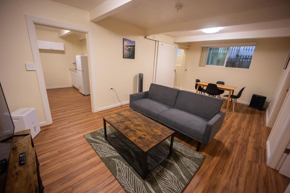 Photo of Livingroom in Paukaa