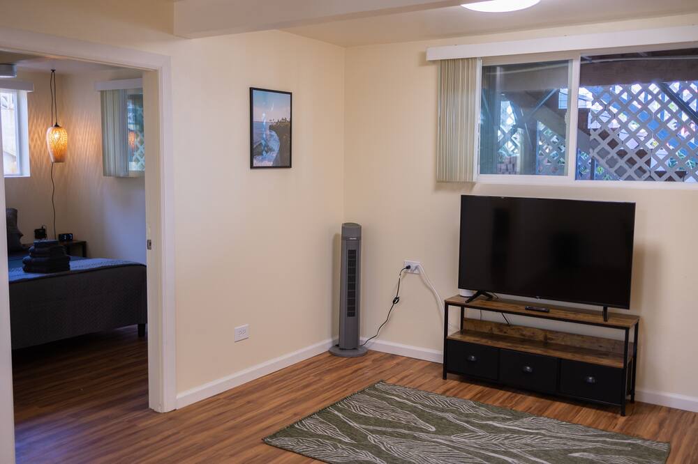 Photo of Livingroom in Paukaa