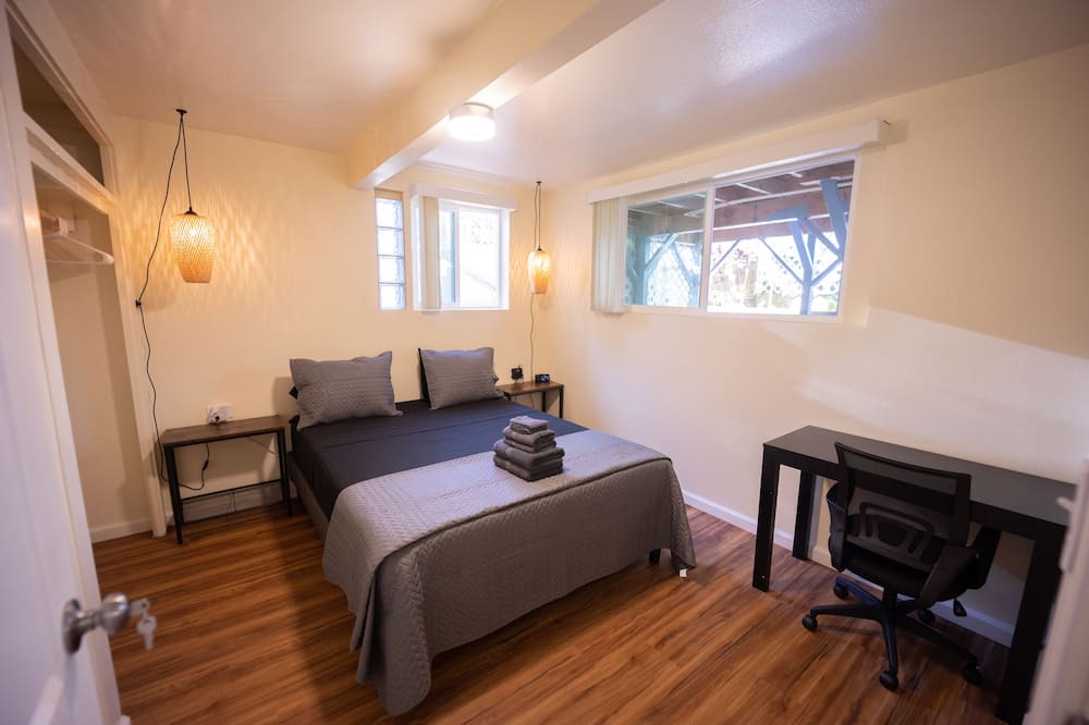 Photo of Bedroom in Paukaa