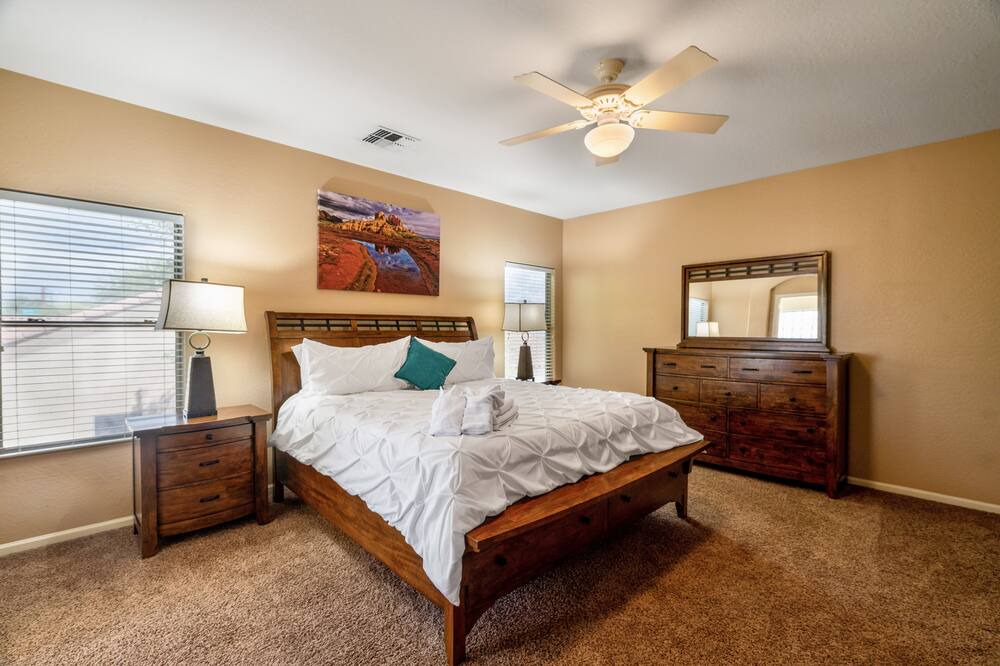 Photo of Bedroom in Canyon Trails