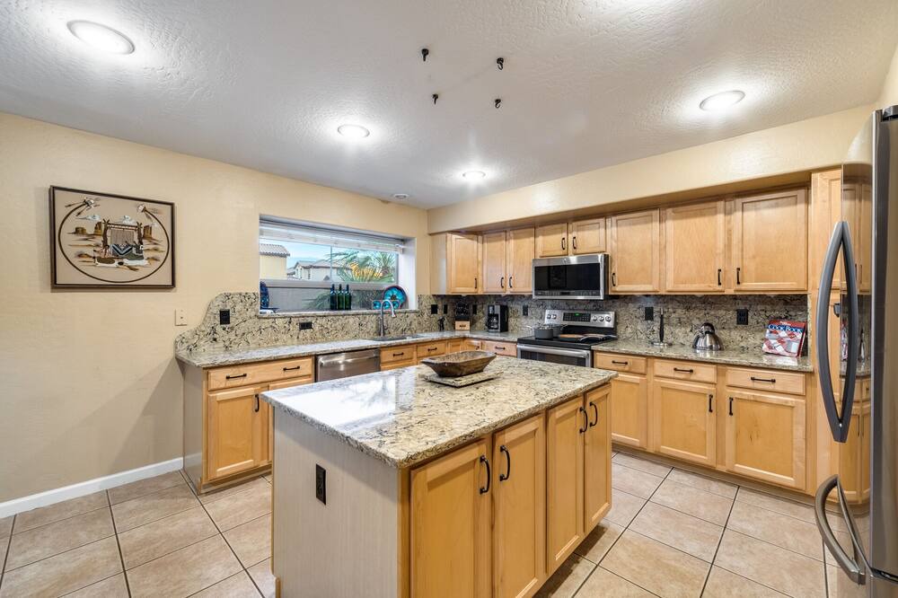Photo of Kitchen in Canyon Trails