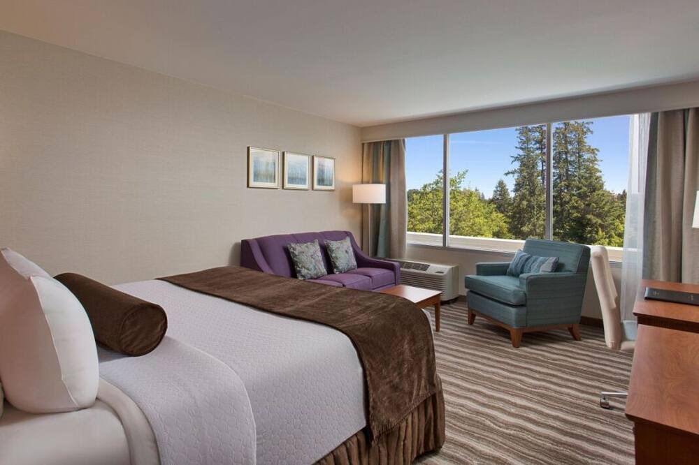 Photo of Others in Lake Forest