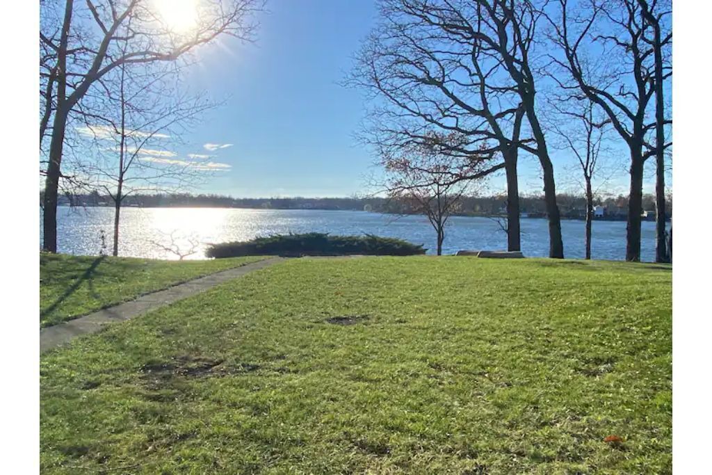 Photo of Outdoor in Paddock Lake