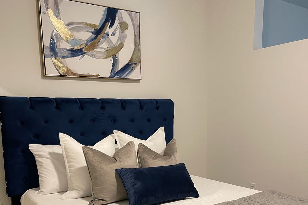 Photo of Bedroom in Baymeadows