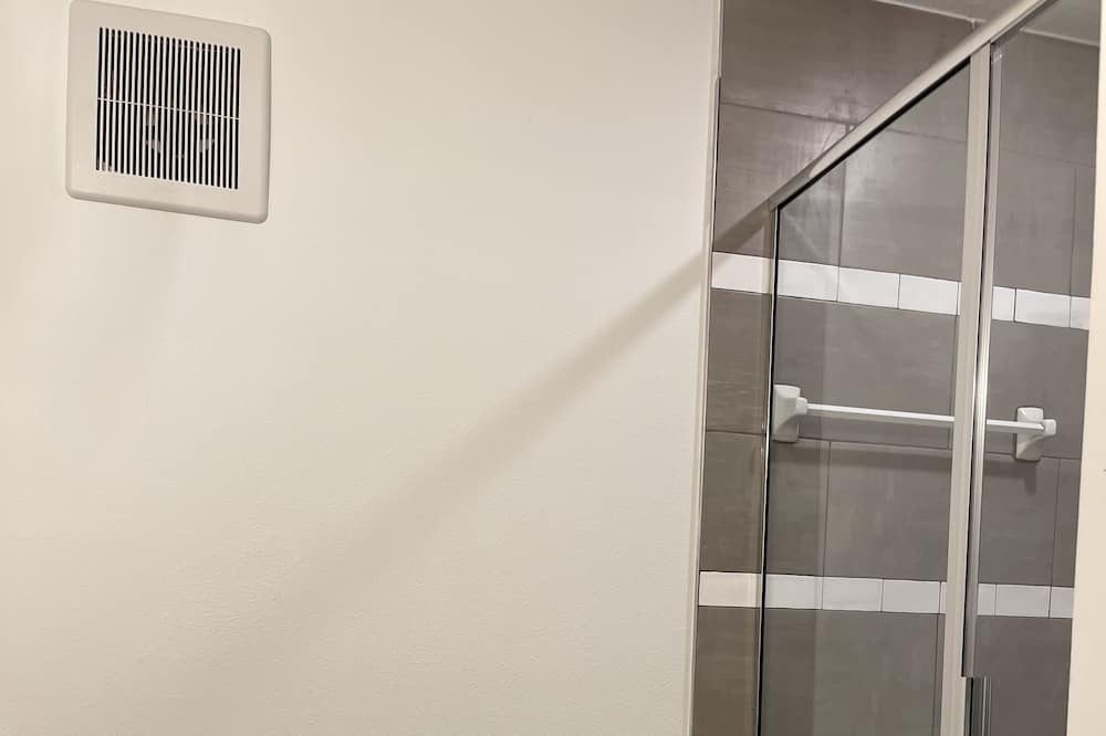 Photo of Bathroom in Baymeadows