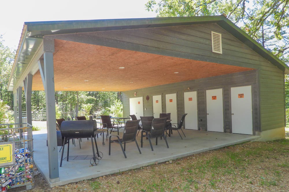 Photo of Outdoor in Leasburg