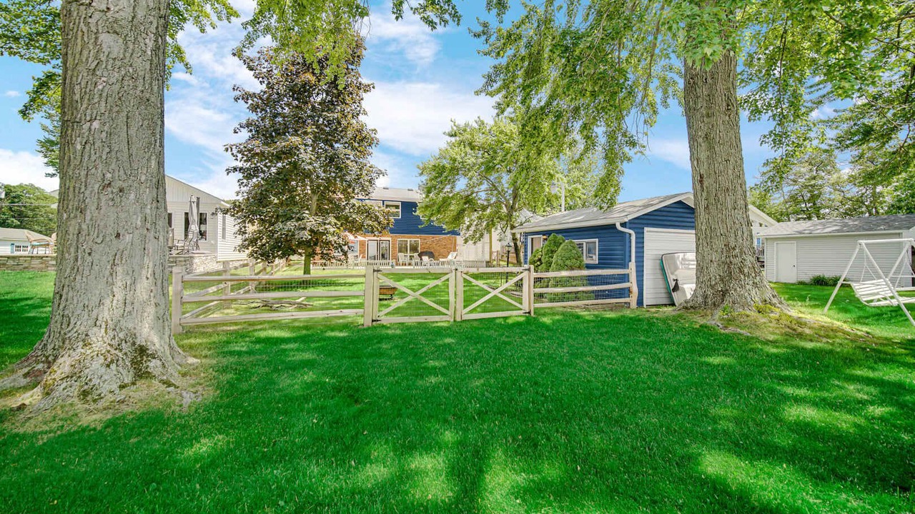 Photo of Outdoor in Bass Lake