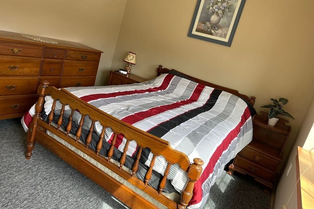 Photo of Bedroom in New Kensington