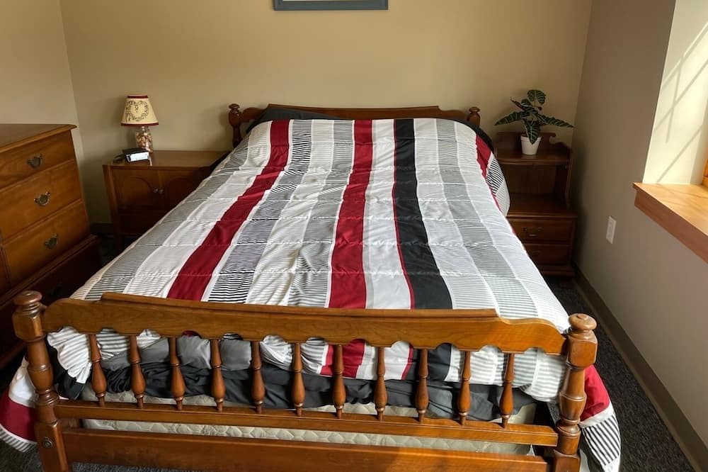 Photo of Bedroom in New Kensington